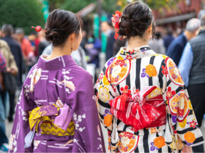 浴衣姿の女性