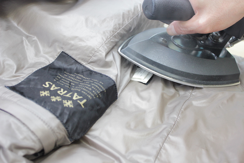 タトラスダウンジャケットのアイロンがけ