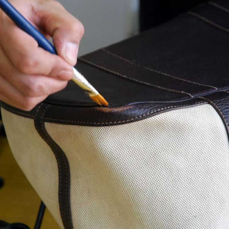 ガーデンパーティの修復作業